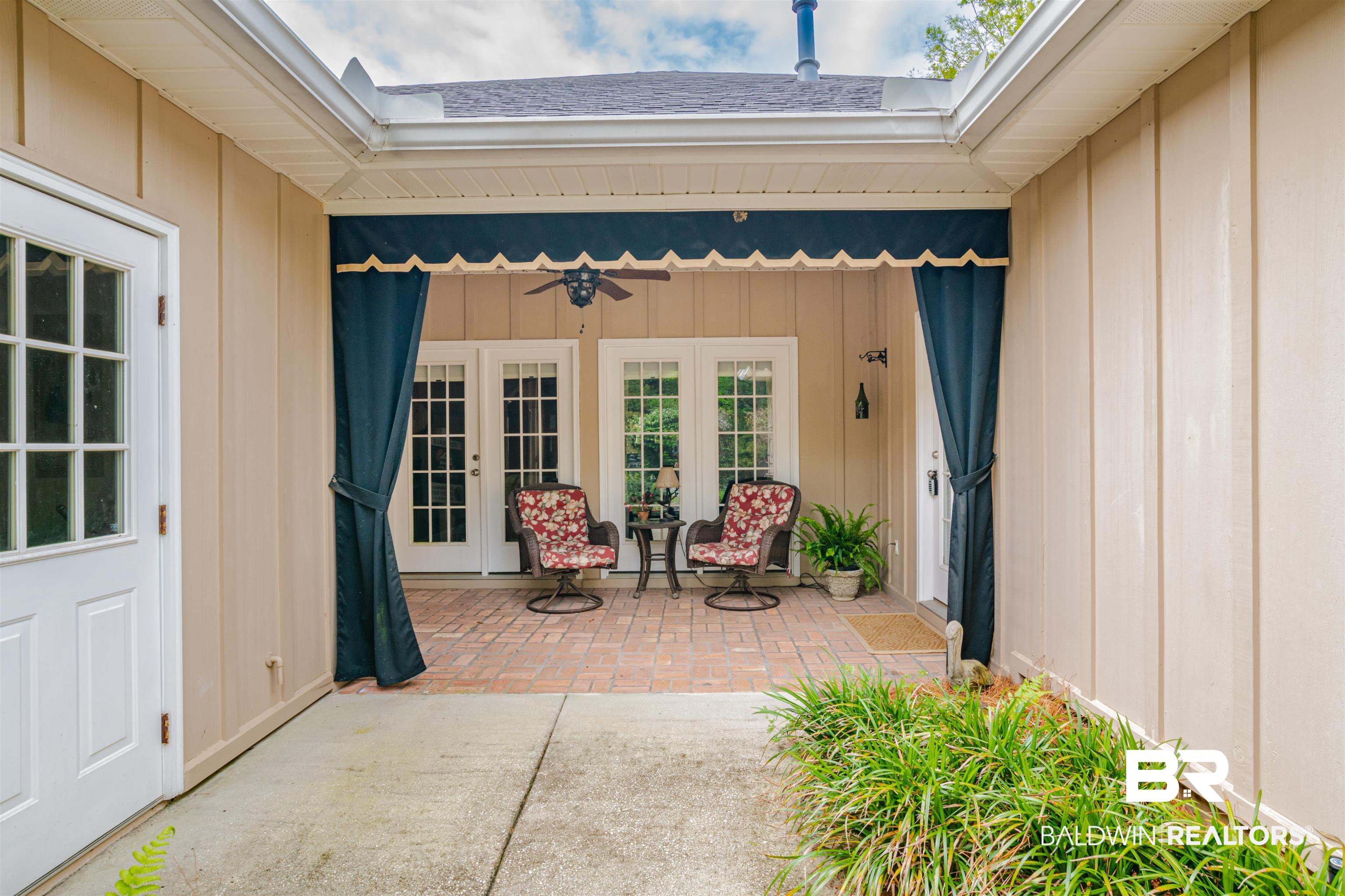 211 Savannah Circle Foley, AL 36535 - Photo 2 of 46
