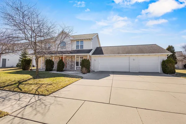 $409,000 | 2251 Hopf Lane, De Pere, WI 54115