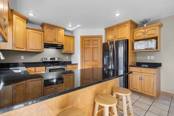 $409,000 | 2251 Hopf Lane, De Pere, WI 54115