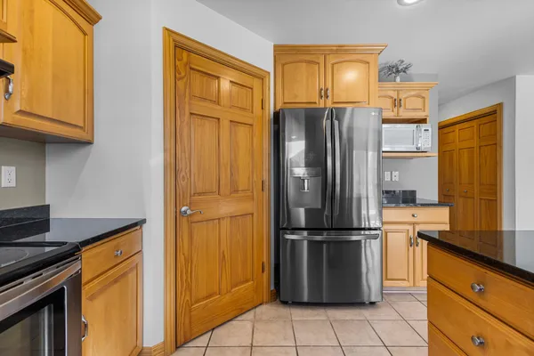 $409,000 | 2251 Hopf Lane, De Pere, WI 54115