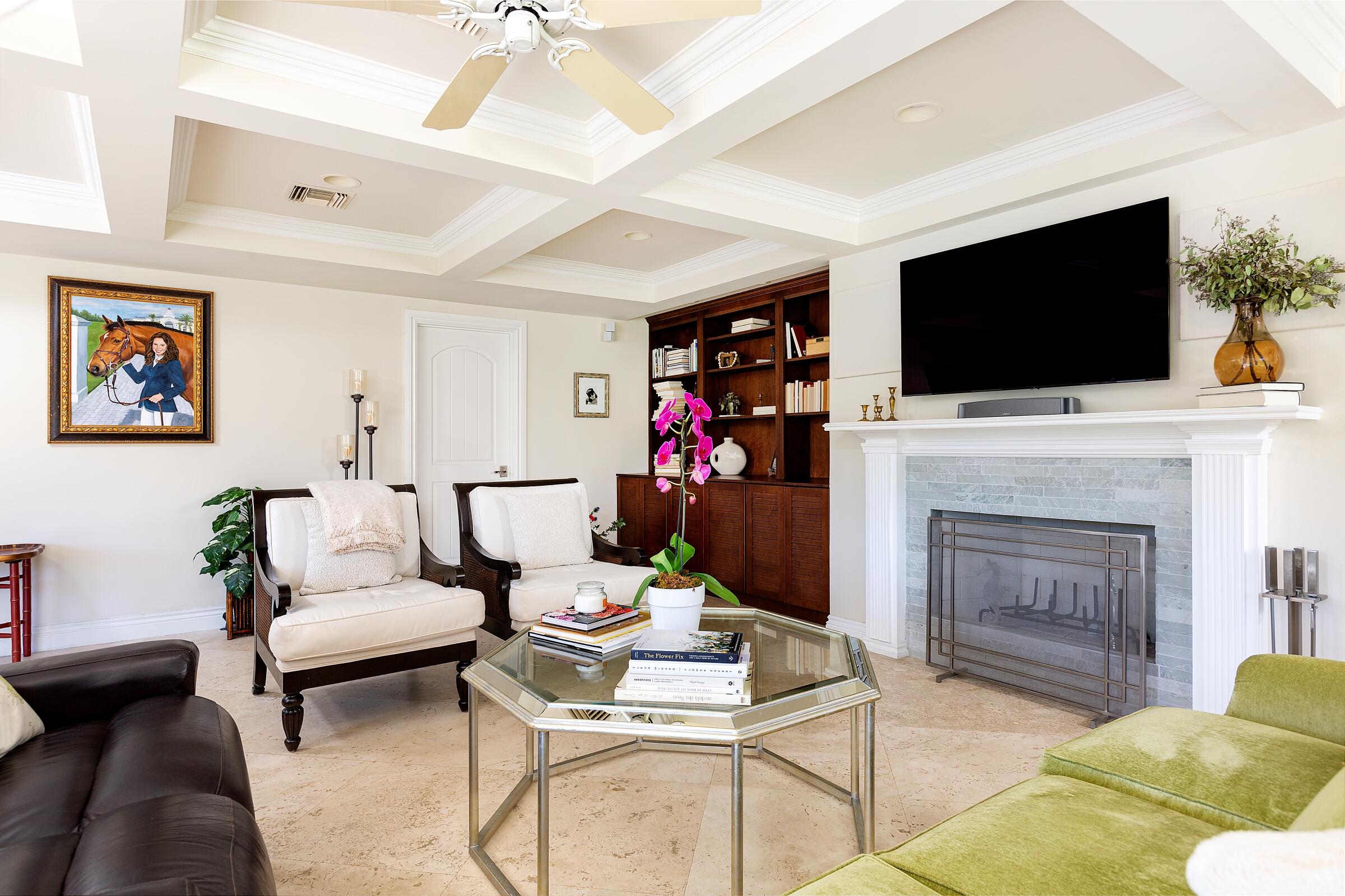 8231 Bridle Path Boca Raton, FL 33496 - Photo 16 of 71 18_LivingroomDetail1