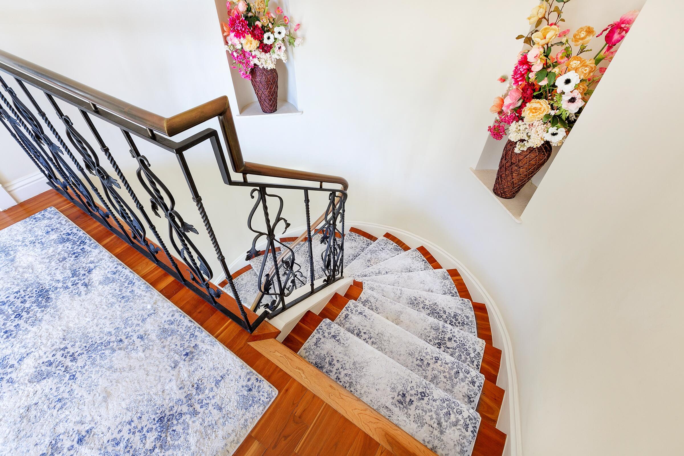 8231 Bridle Path Boca Raton, FL 33496 - Photo 23 of 71 25_Stairwell1