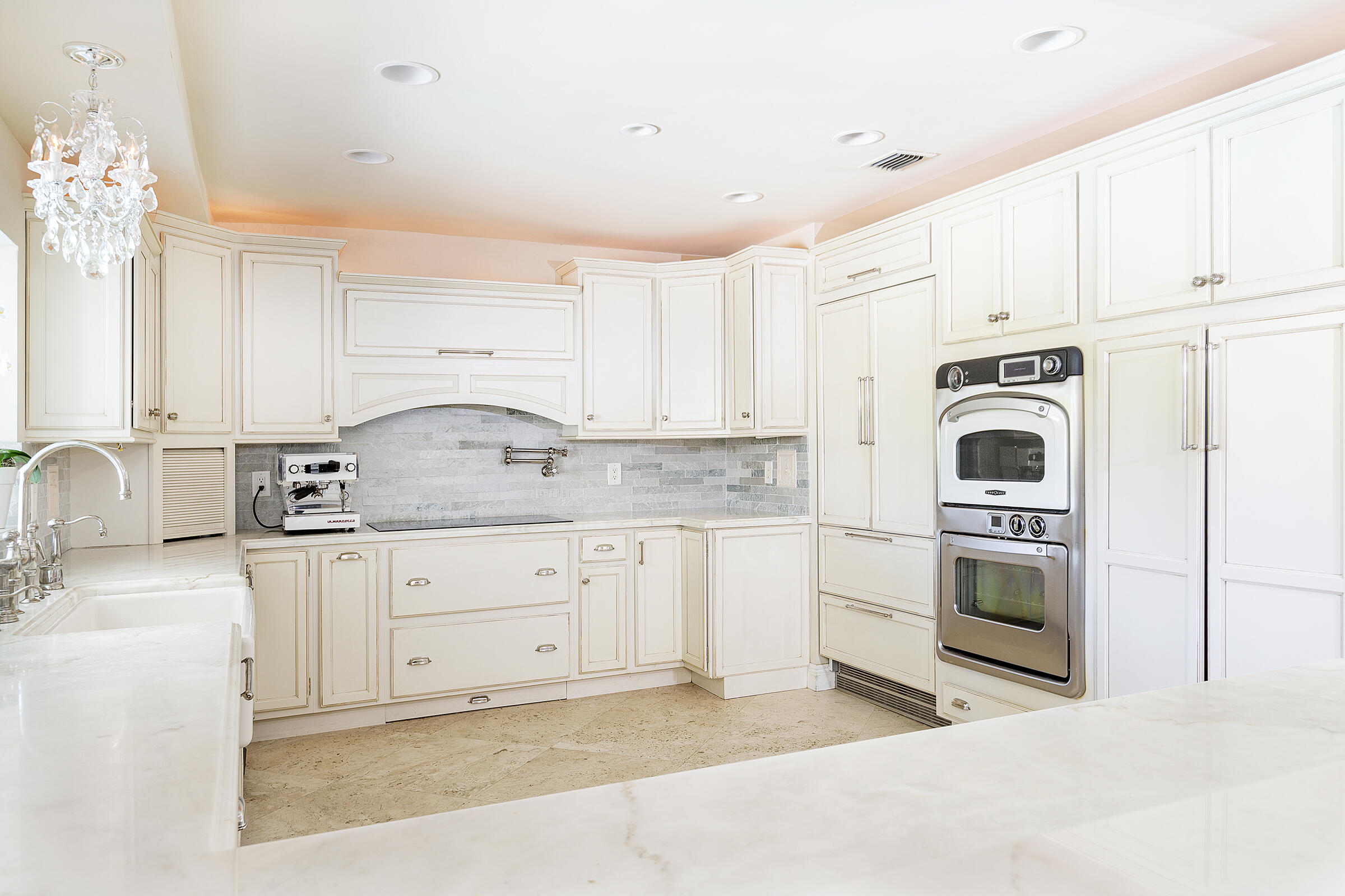 8231 Bridle Path Boca Raton, FL 33496 - Photo 9 of 71 11_Kitchen_2