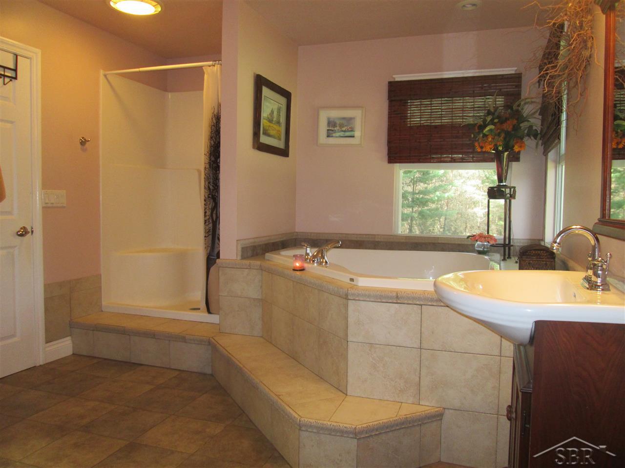 13888 Fergus Road Chesaning, MI 48616 - Photo 9 of 23 31264996-8.JPG