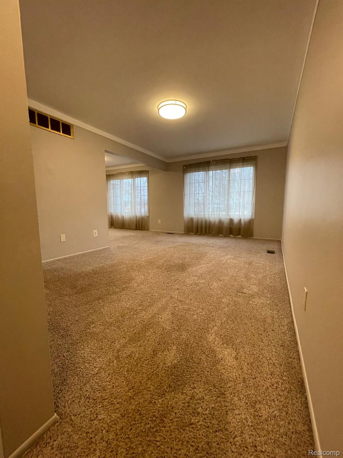 29512 Hoover Road Warren, MI 48093 - Photo 6 of 23 Gallery Image 6