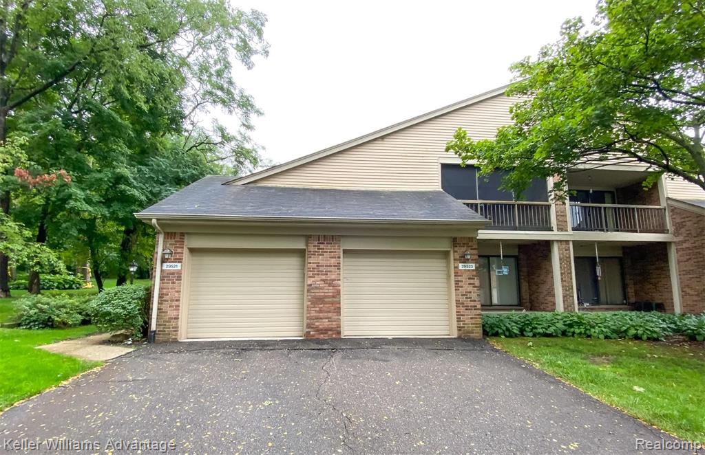 29521 Pine Ridge Circle Farmington Hills, MI 48331 - Photo 24 of 25