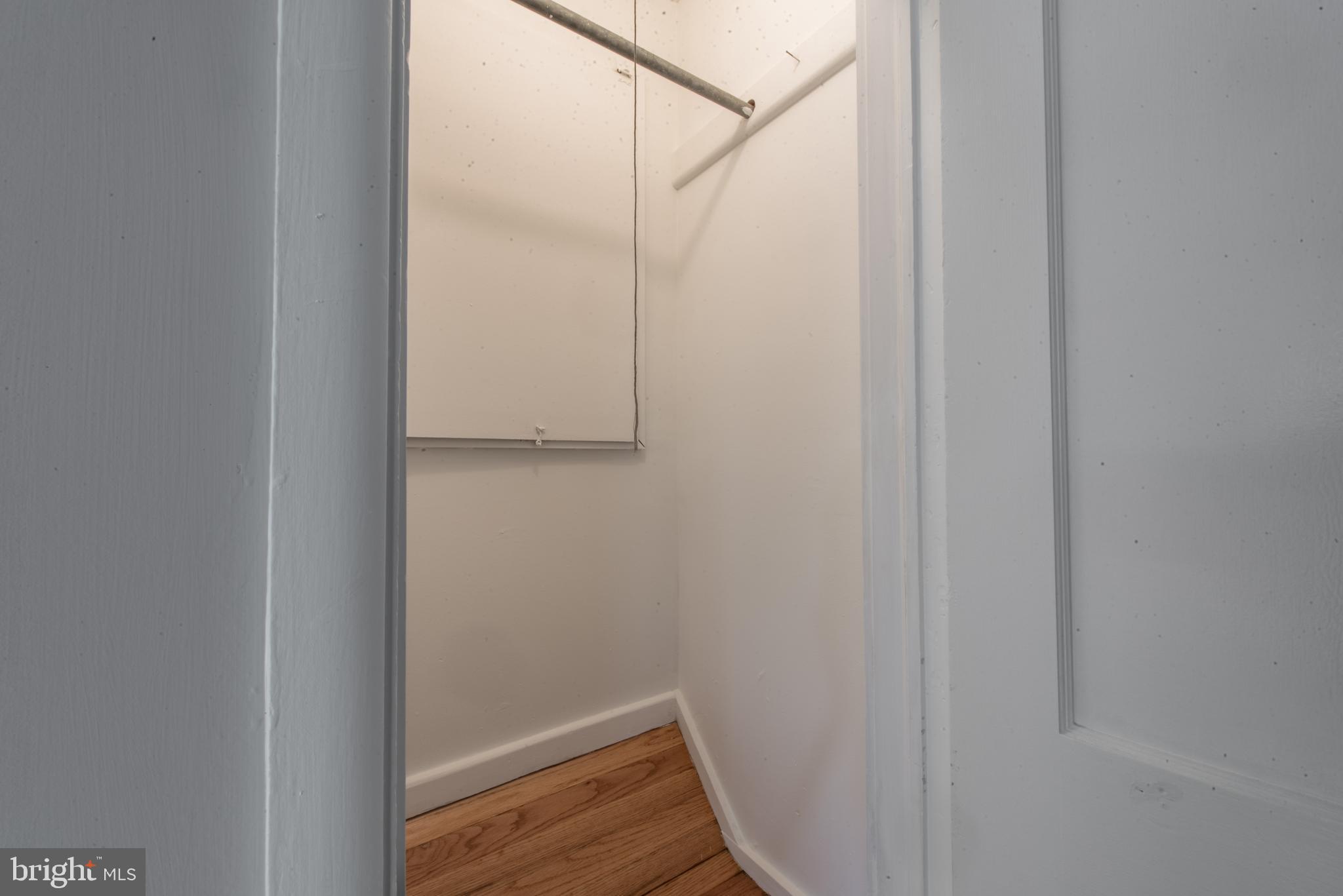 7404 Remoor Road Baltimore, MD 21207 - Photo 14 of 43