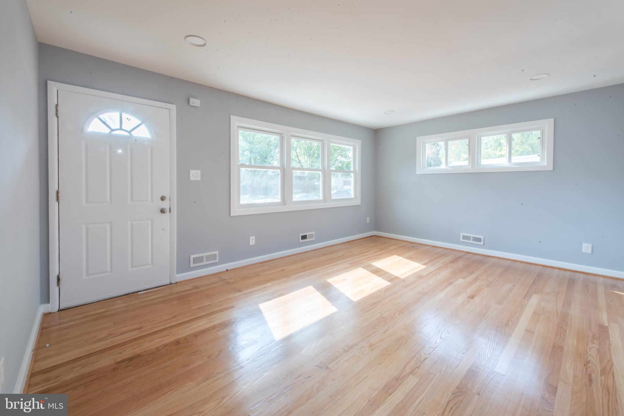 7404 Remoor Road Baltimore, MD 21207 - Photo 5 of 43