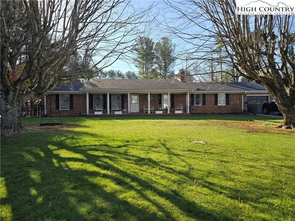 $525,000 | 168-1685 Highland Hill Drive, Jefferson, NC 28640