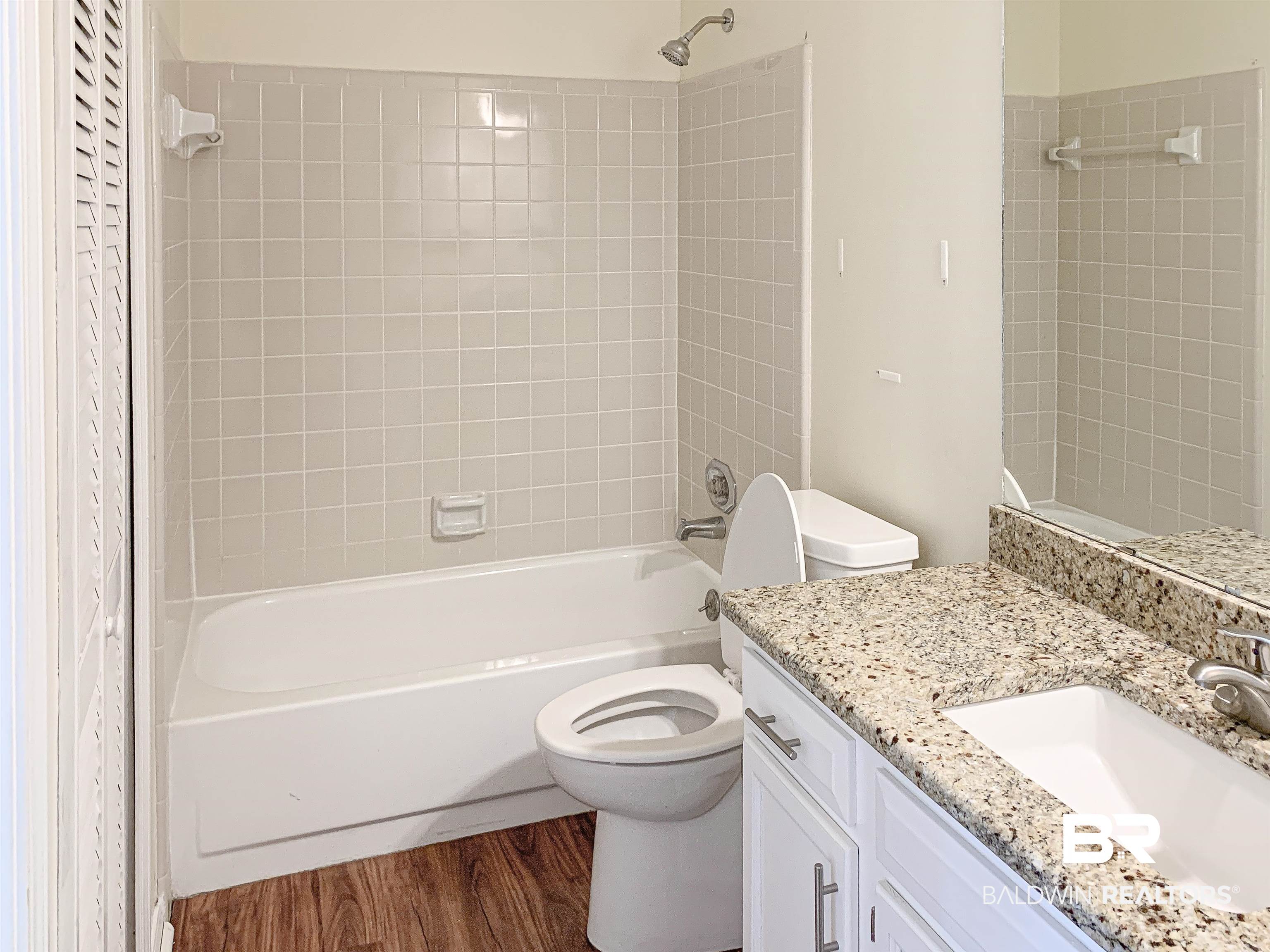 5608 Cottage Hill Road, Unit 214 Mobile, AL 36609 - Photo 10 of 12
