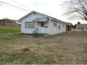 708 46th Street Vienna, WV 26105 - Photo 2 of 13