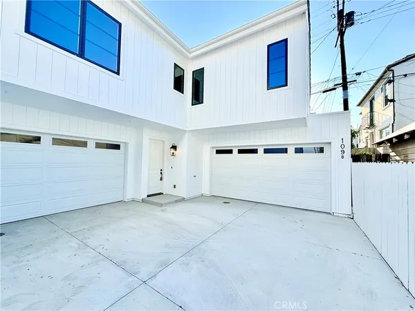 $5,400 | 109 North Parkwood Avenue, Unit B, Pasadena, CA 91107