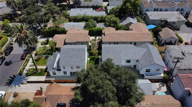 $5,400 | 109 North Parkwood Avenue, Unit B, Pasadena, CA 91107