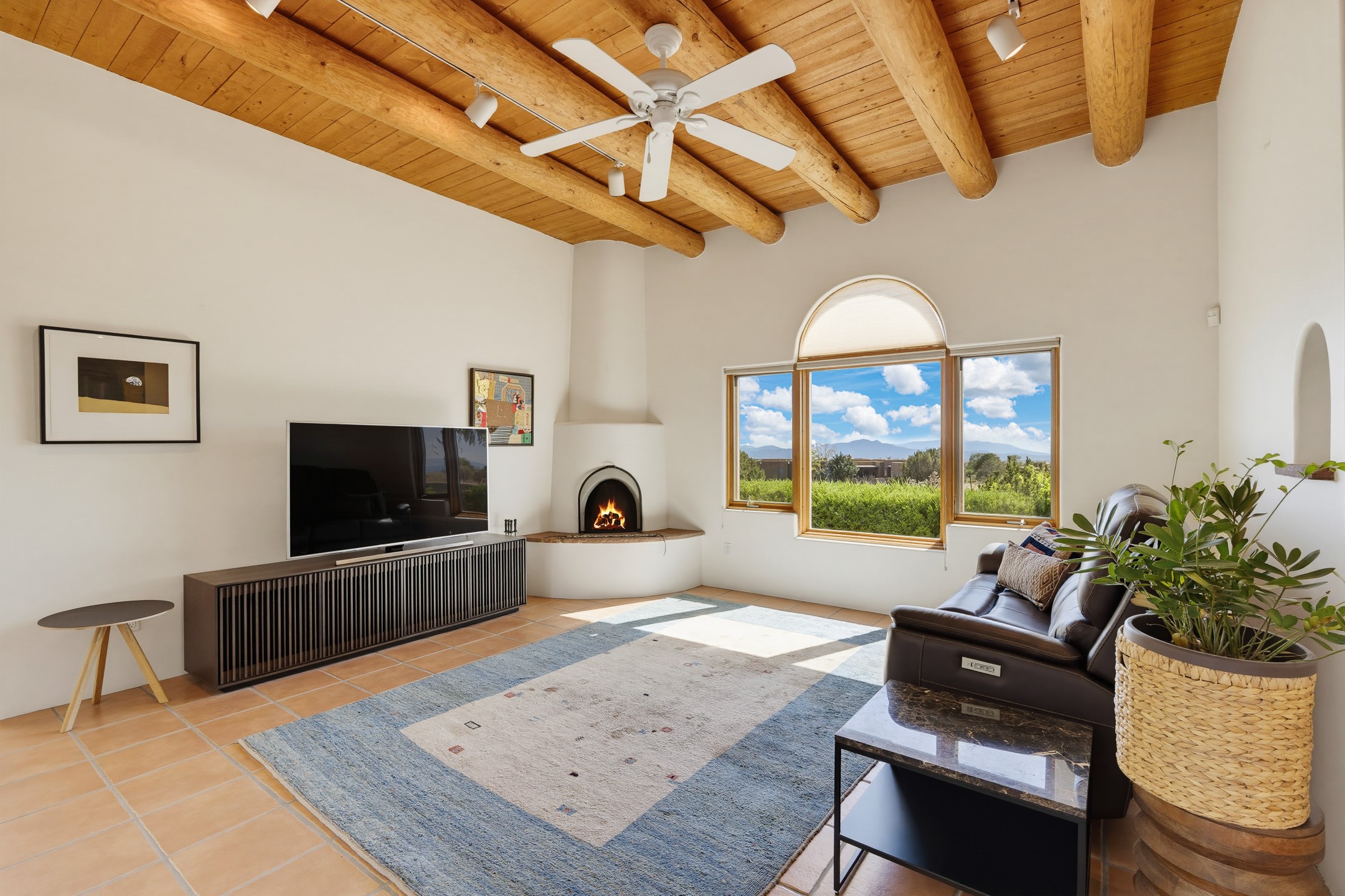 11 Descanso Road Santa Fe, NM 87508 - Photo 2 of 51
