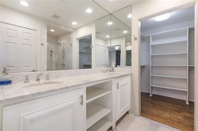 $549,000 | 5727 Fleur De Lis Drive, New Orleans, LA 70124