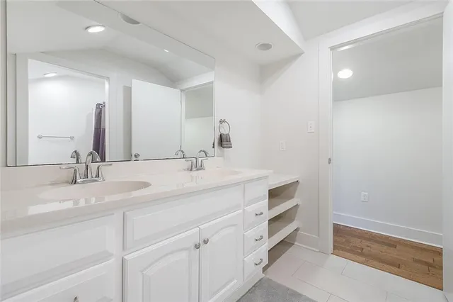 $549,000 | 5727 Fleur De Lis Drive, New Orleans, LA 70124