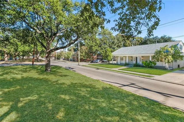 $549,000 | 5727 Fleur De Lis Drive, New Orleans, LA 70124