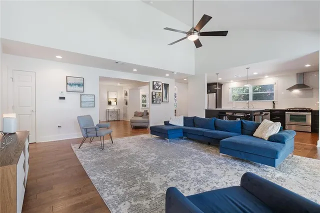 $549,000 | 5727 Fleur De Lis Drive, New Orleans, LA 70124