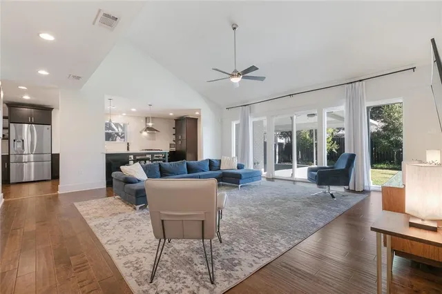 $549,000 | 5727 Fleur De Lis Drive, New Orleans, LA 70124