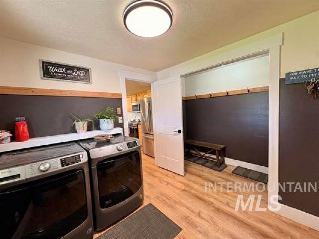 3197 Neeley Road American Falls, ID 83211 - Photo 9 of 45 Laundry room