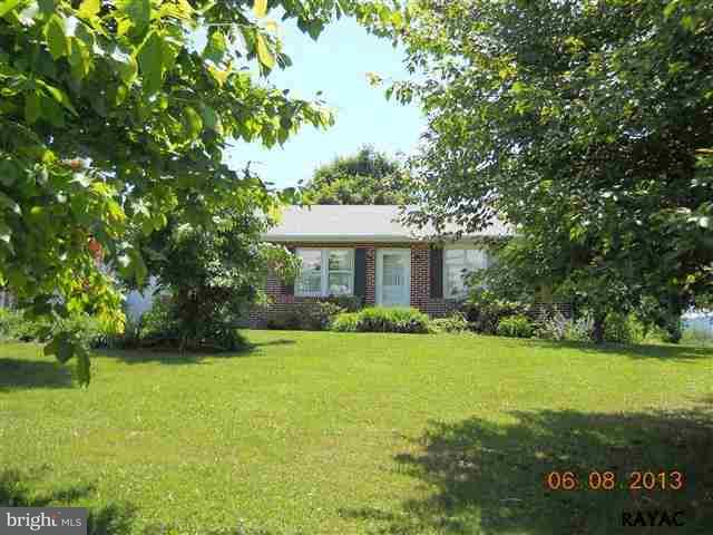 810 Old Rte 30 Cashtown, PA 17353 - Photo 2 of 31 Gallery Image 2