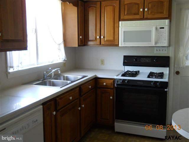 810 Old Rte 30 Cashtown, PA 17353 - Photo 4 of 31 Gallery Image 4