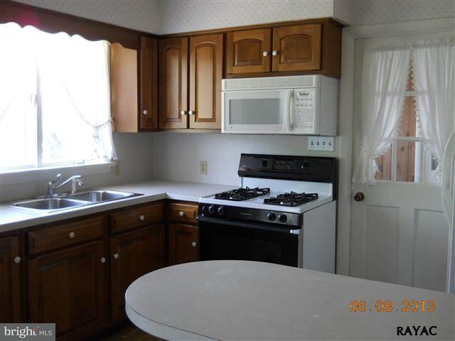 810 Old Rte 30 Cashtown, PA 17353 - Photo 5 of 31 Gallery Image 5