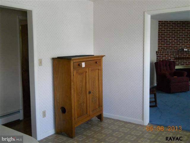 810 Old Rte 30 Cashtown, PA 17353 - Photo 7 of 31 Gallery Image 7