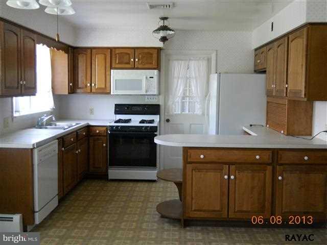 810 Old Rte 30 Cashtown, PA 17353 - Photo 10 of 31 Gallery Image 10