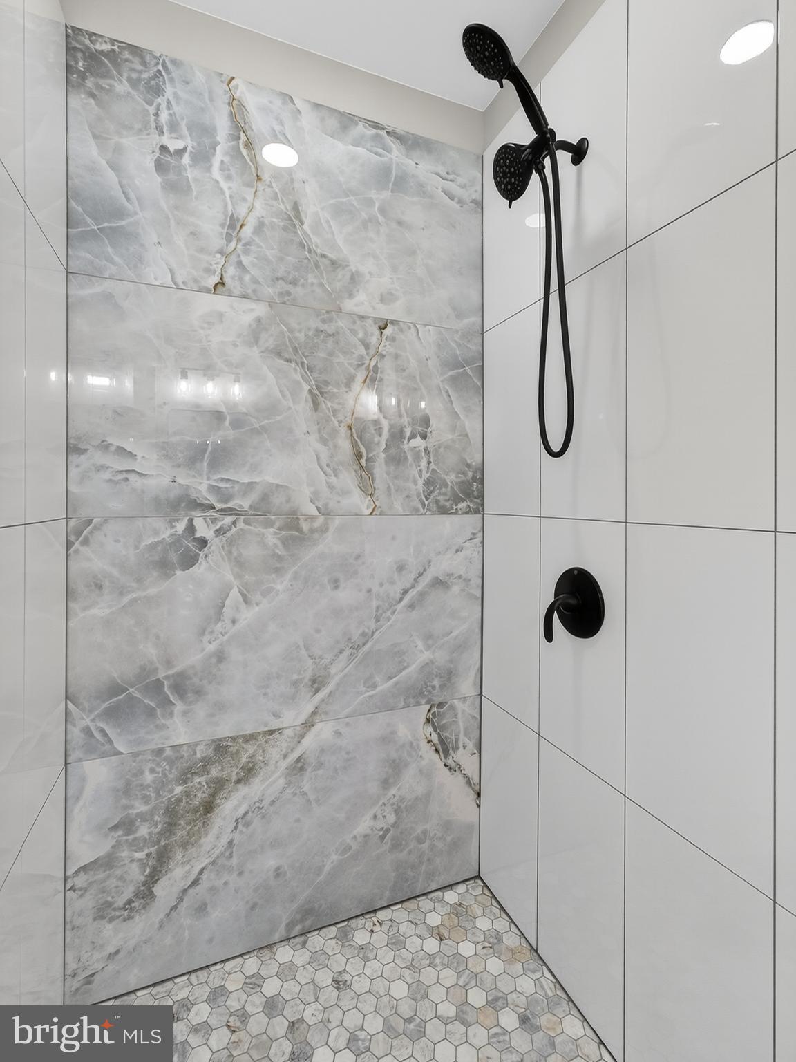 5736 Spruce Street Philadelphia, PA 19139 - Photo 18 of 32 a bathroom with a shower