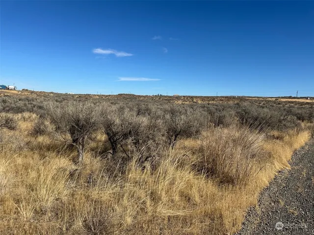 a view of mountain view with ocean view