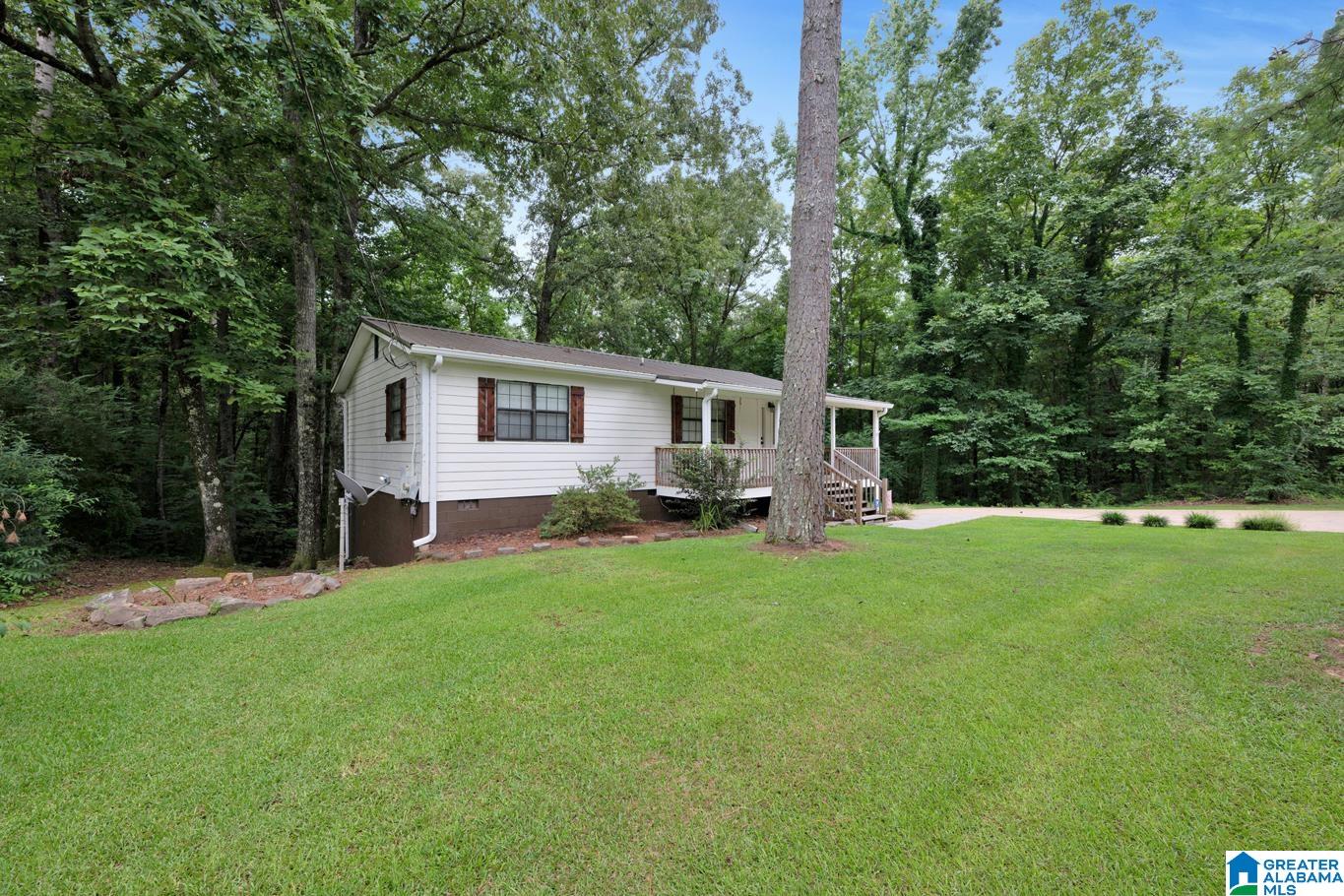 611 Ridgecrest Drive Warrior, AL 35180 - Photo 3 of 29
