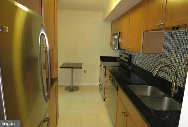 $2,800 | 2230 George C Marshall Drive, Unit 1012, Falls Church, VA 22043