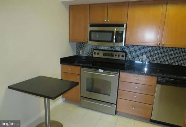 $2,800 | 2230 George C Marshall Drive, Unit 1012, Falls Church, VA 22043