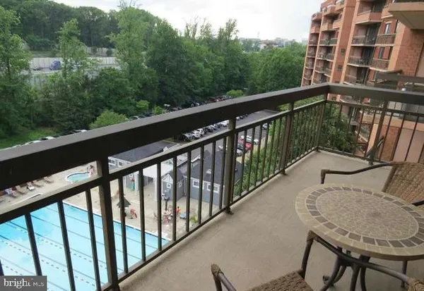 $2,800 | 2230 George C Marshall Drive, Unit 1012, Falls Church, VA 22043