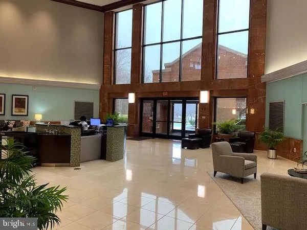 $2,800 | 2230 George C Marshall Drive, Unit 1012, Falls Church, VA 22043