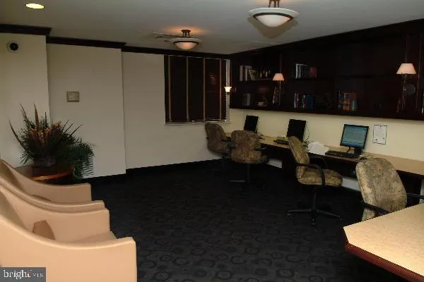 $2,800 | 2230 George C Marshall Drive, Unit 1012, Falls Church, VA 22043