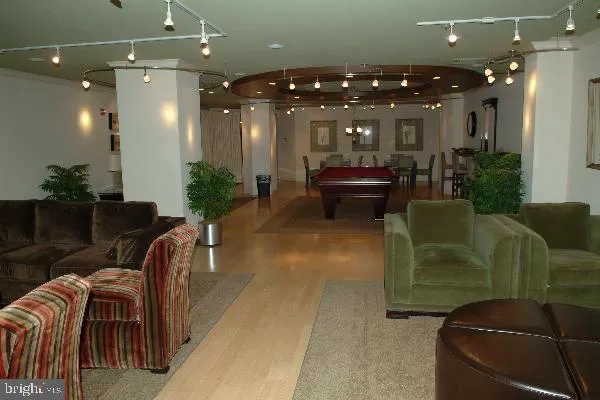 $2,800 | 2230 George C Marshall Drive, Unit 1012, Falls Church, VA 22043