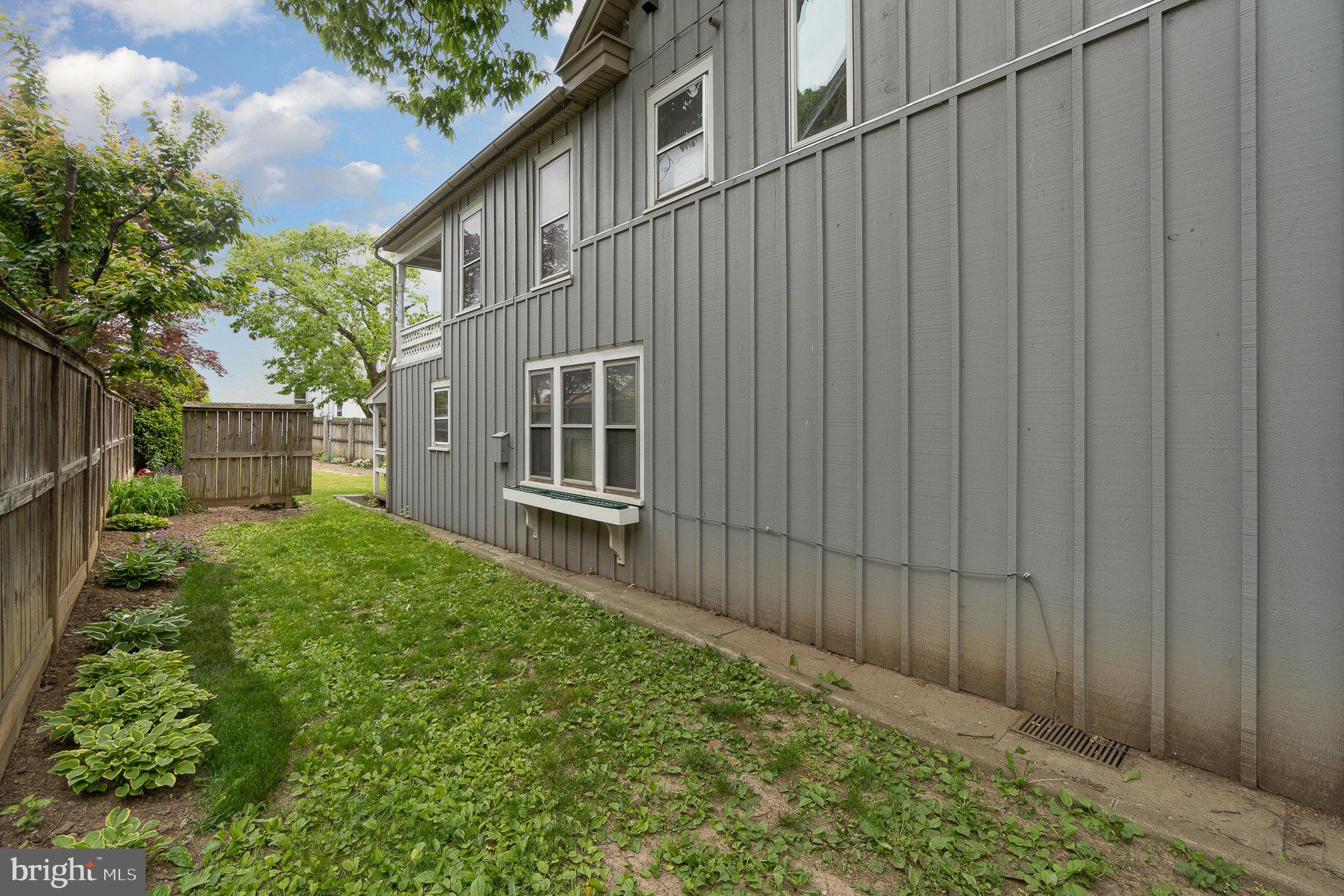 201 North Broad Street Lititz, PA 17543 - Photo 47 of 51