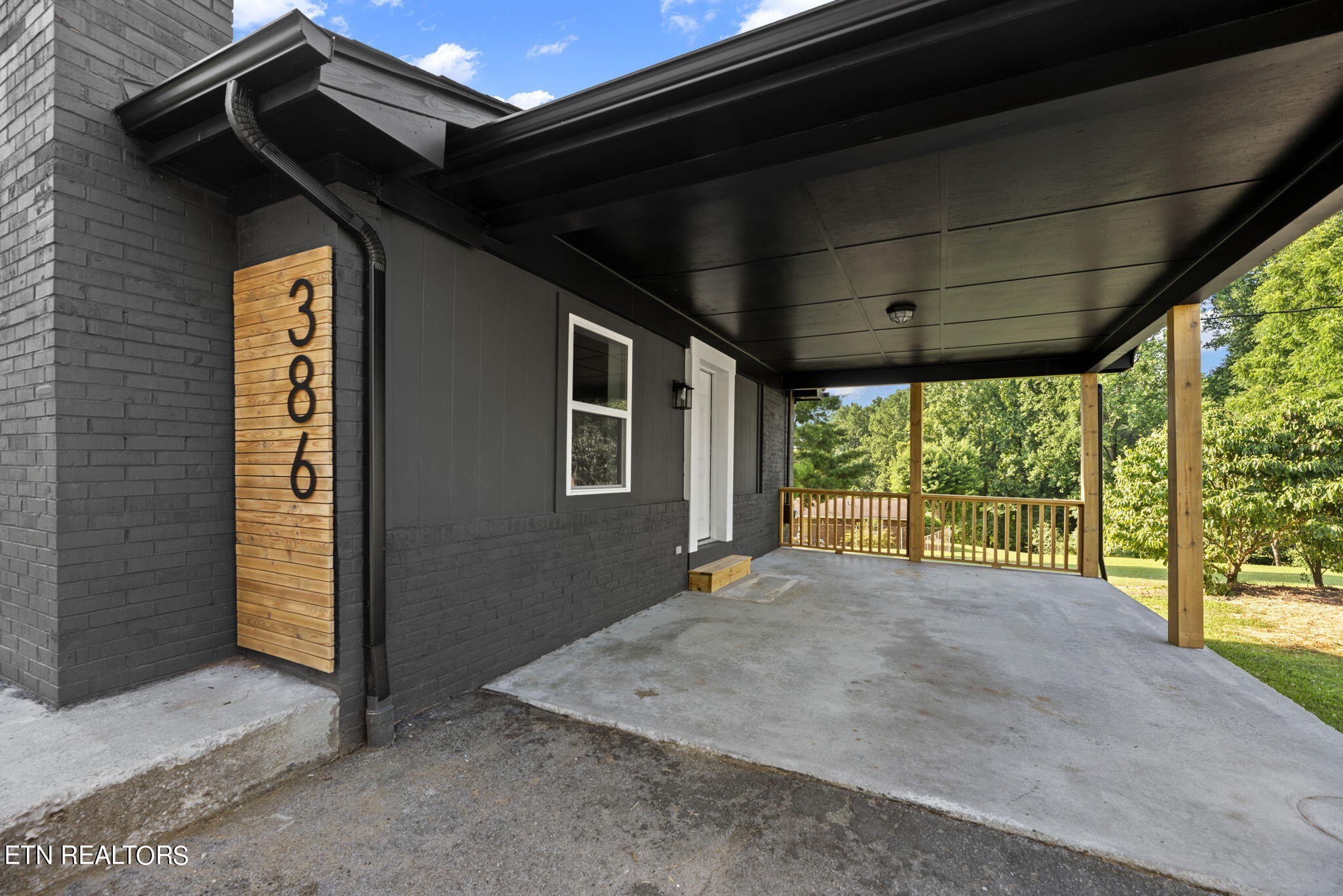 386 McKinney Road La Follette, TN 37766 - Photo 6 of 46 Gallery Image 6