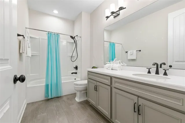 a view of a garden with an outdoor space