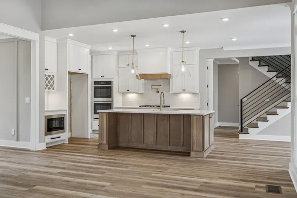 $1,400,000 | 8625 Twelve Corners Road, Lascassas, TN 37085