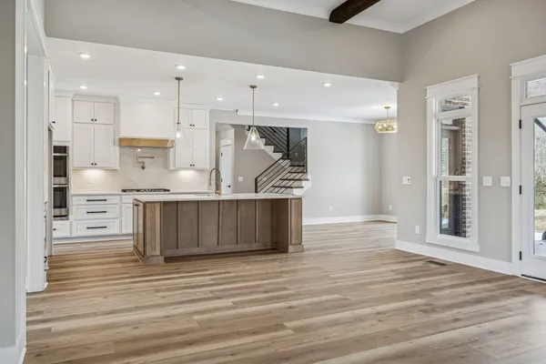 $1,400,000 | 8625 Twelve Corners Road, Lascassas, TN 37085