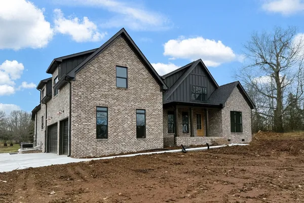 $1,400,000 | 8625 Twelve Corners Road, Lascassas, TN 37085