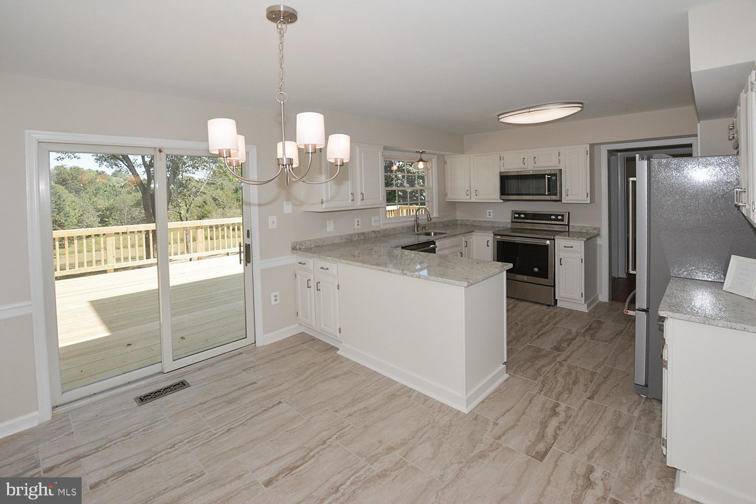 1011 Riva Ridge Drive Great Falls, VA 22066 - Photo 14 of 40