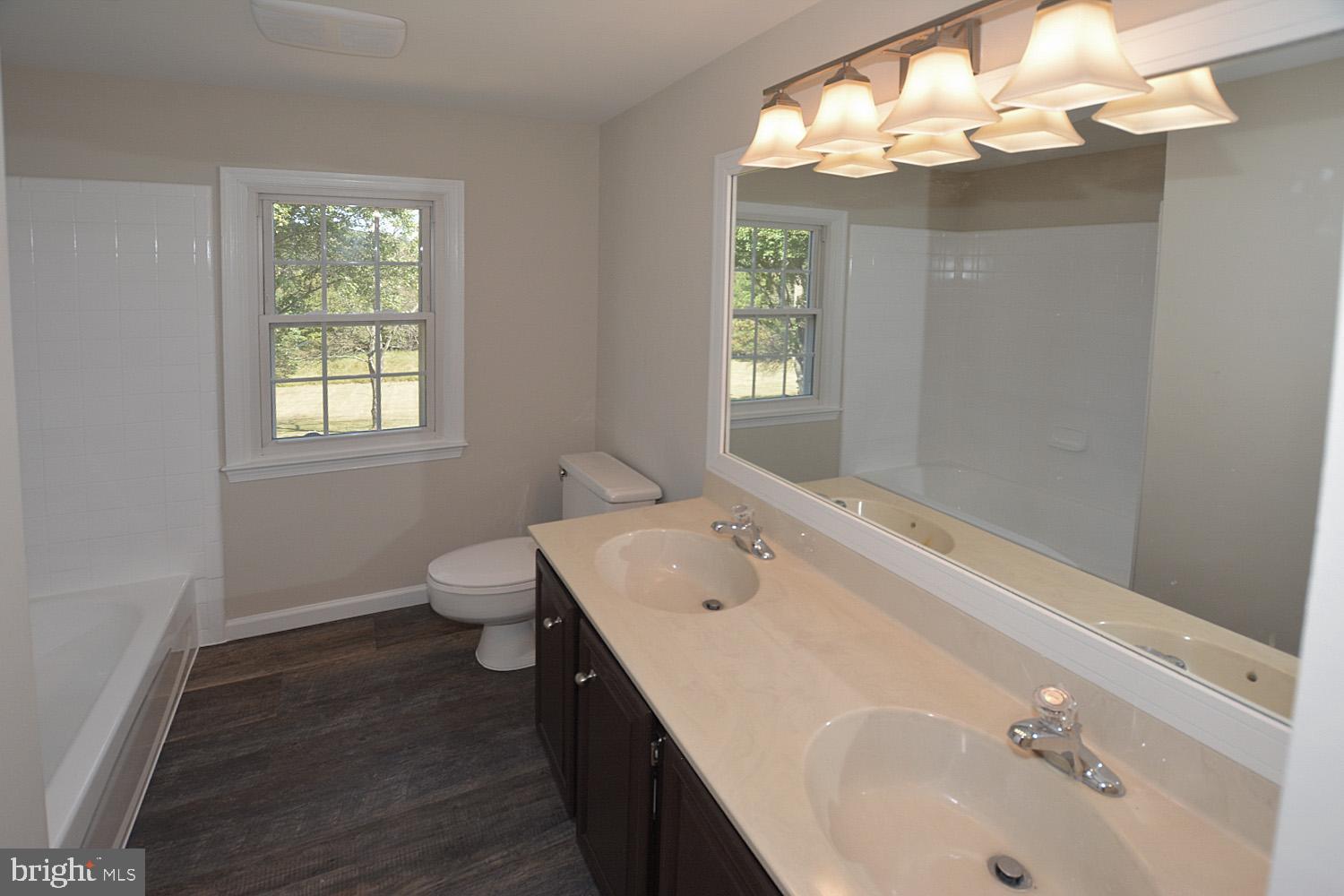 1011 Riva Ridge Drive Great Falls, VA 22066 - Photo 22 of 40