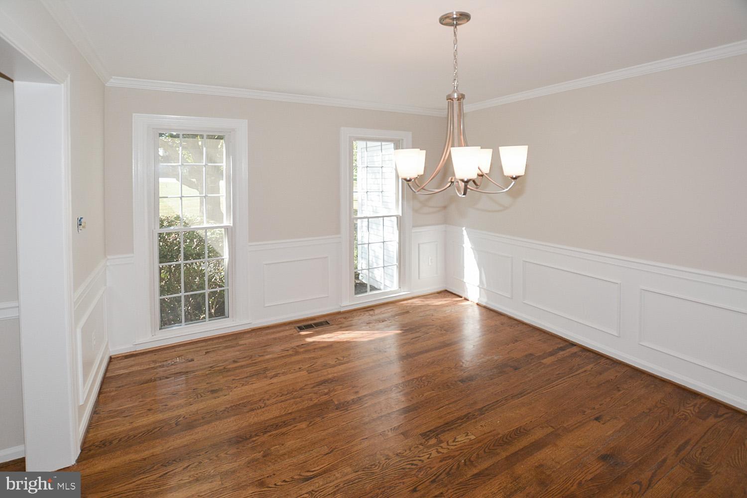 1011 Riva Ridge Drive Great Falls, VA 22066 - Photo 10 of 40