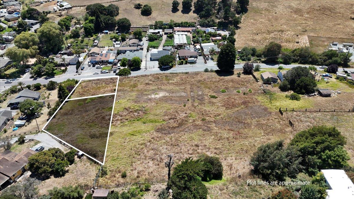 13 Thomas Road Watsonville, CA 95076 - Photo 4 of 6