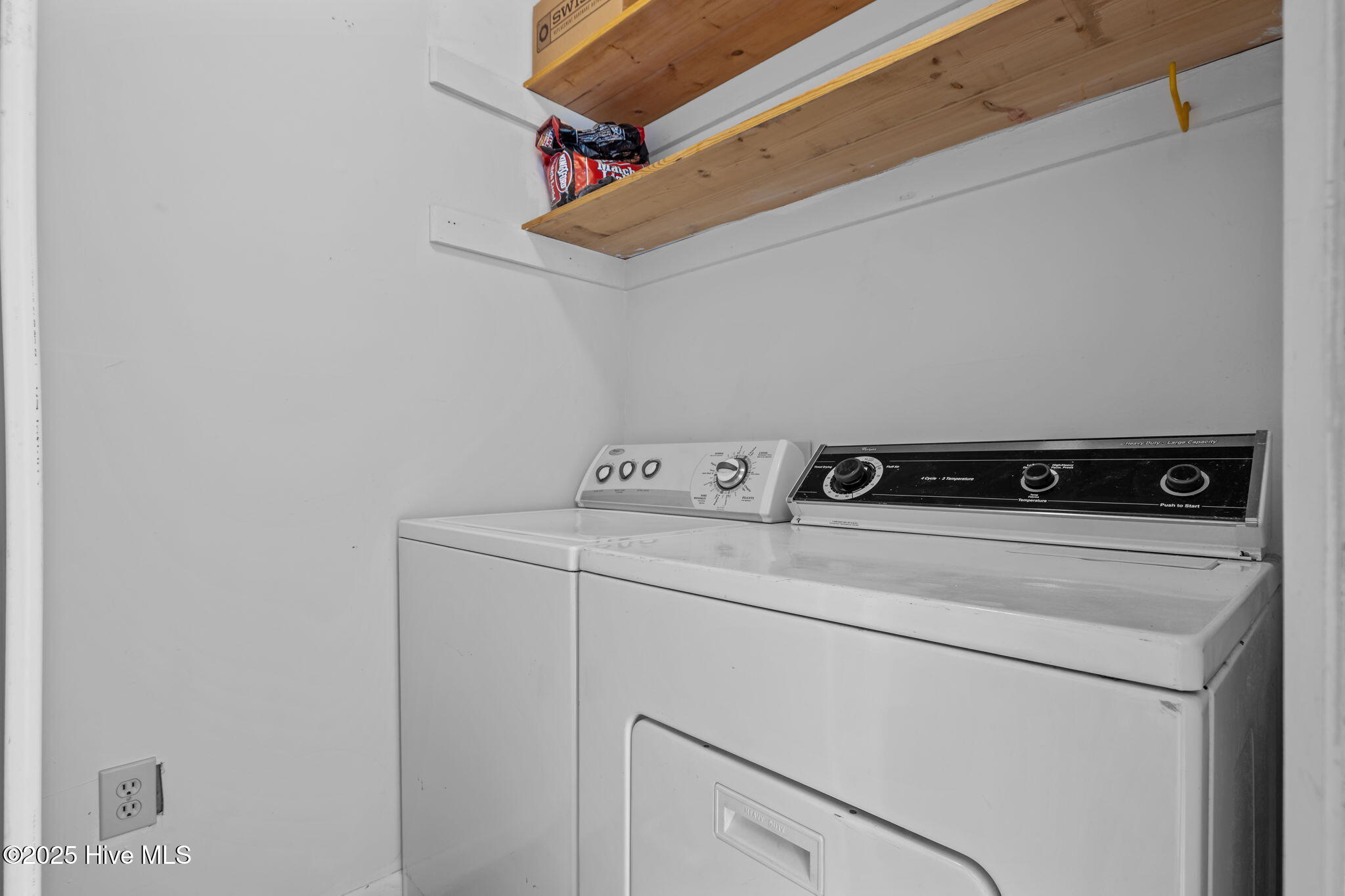 10300 Coast Guard Road, Unit D211 Emerald Isle, NC 28594 - Photo 36 of 54 Laundry Room