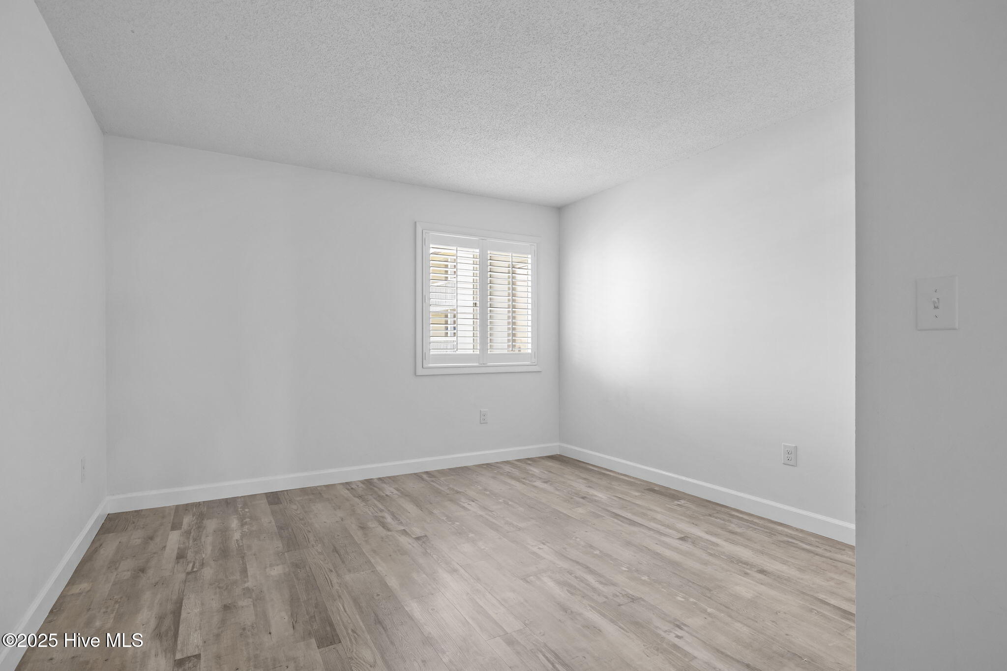 10300 Coast Guard Road, Unit D211 Emerald Isle, NC 28594 - Photo 10 of 54 Bedroom 1